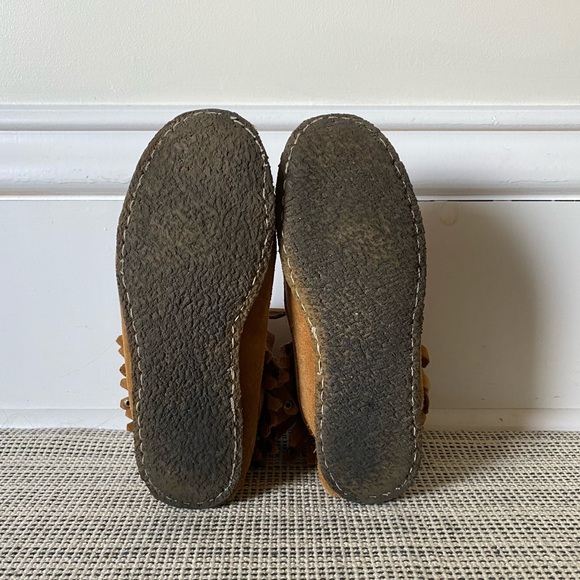 Softmoc Mocassins (size 8) - Picture 4 of 6